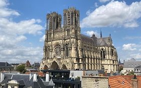 Duplex hammam au pied de la Cathédrale avec vue